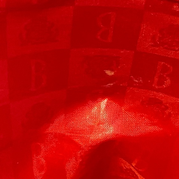 Red vinyl small tote by Borghese - Picture 4 of 5